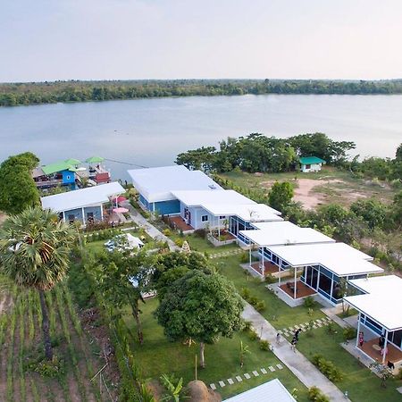Bluemoon Riverside Phibun Mangsahan Zewnętrze zdjęcie