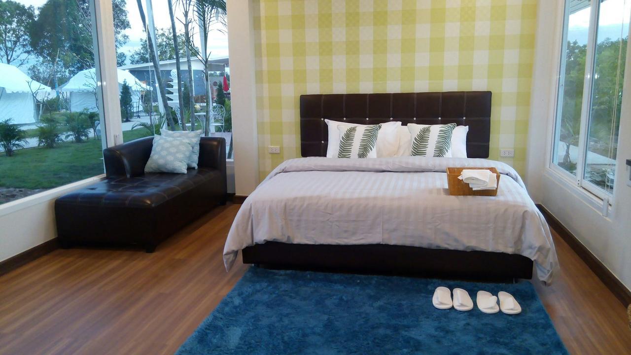 Bluemoon Riverside Phibun Mangsahan Zewnętrze zdjęcie