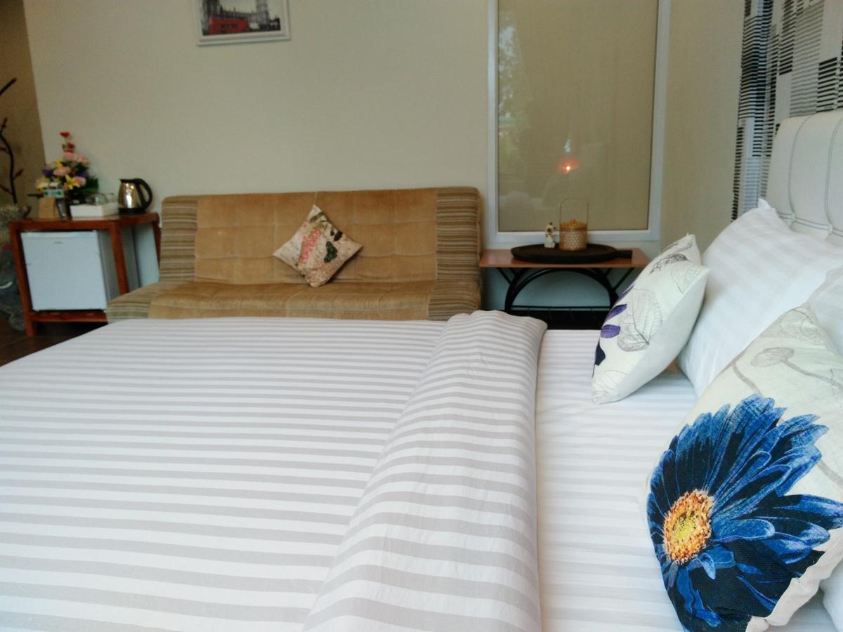 Bluemoon Riverside Phibun Mangsahan Zewnętrze zdjęcie