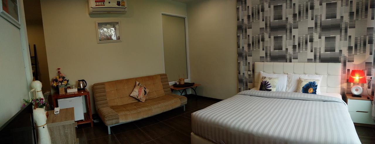Bluemoon Riverside Phibun Mangsahan Zewnętrze zdjęcie