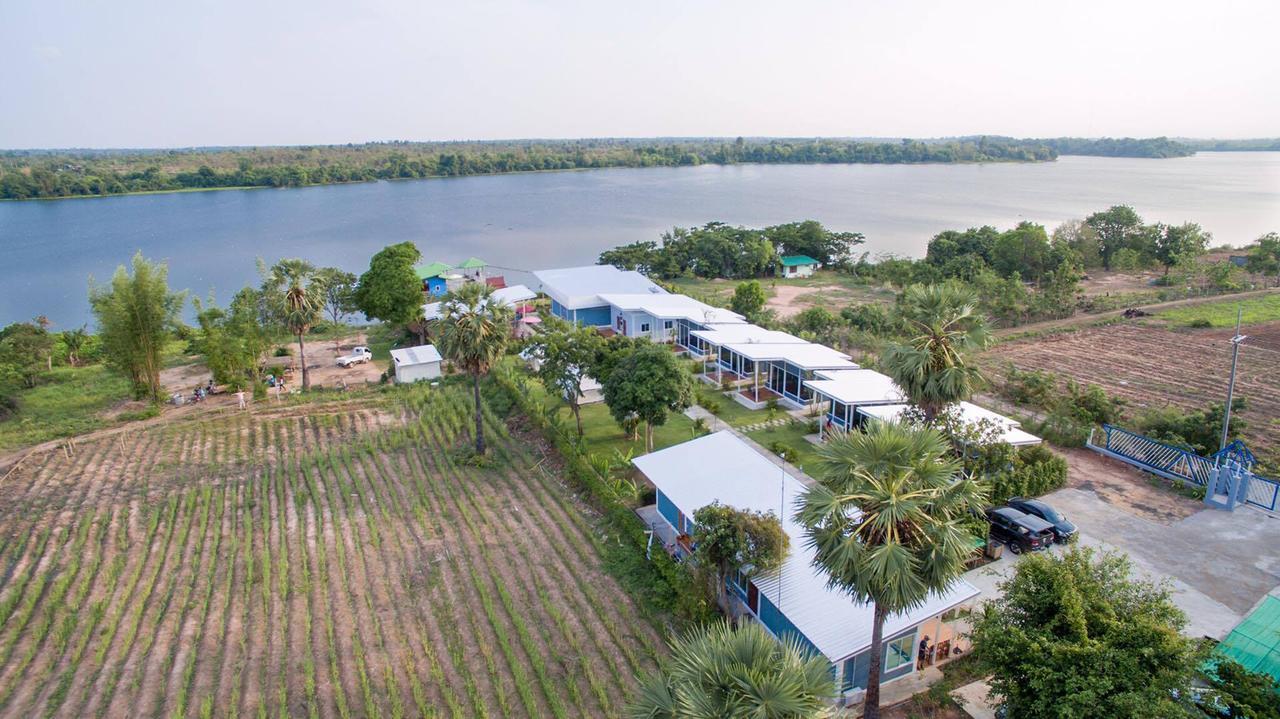 Bluemoon Riverside Phibun Mangsahan Zewnętrze zdjęcie